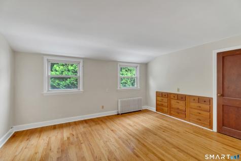 599 Laurel Street East Haven CT 06512