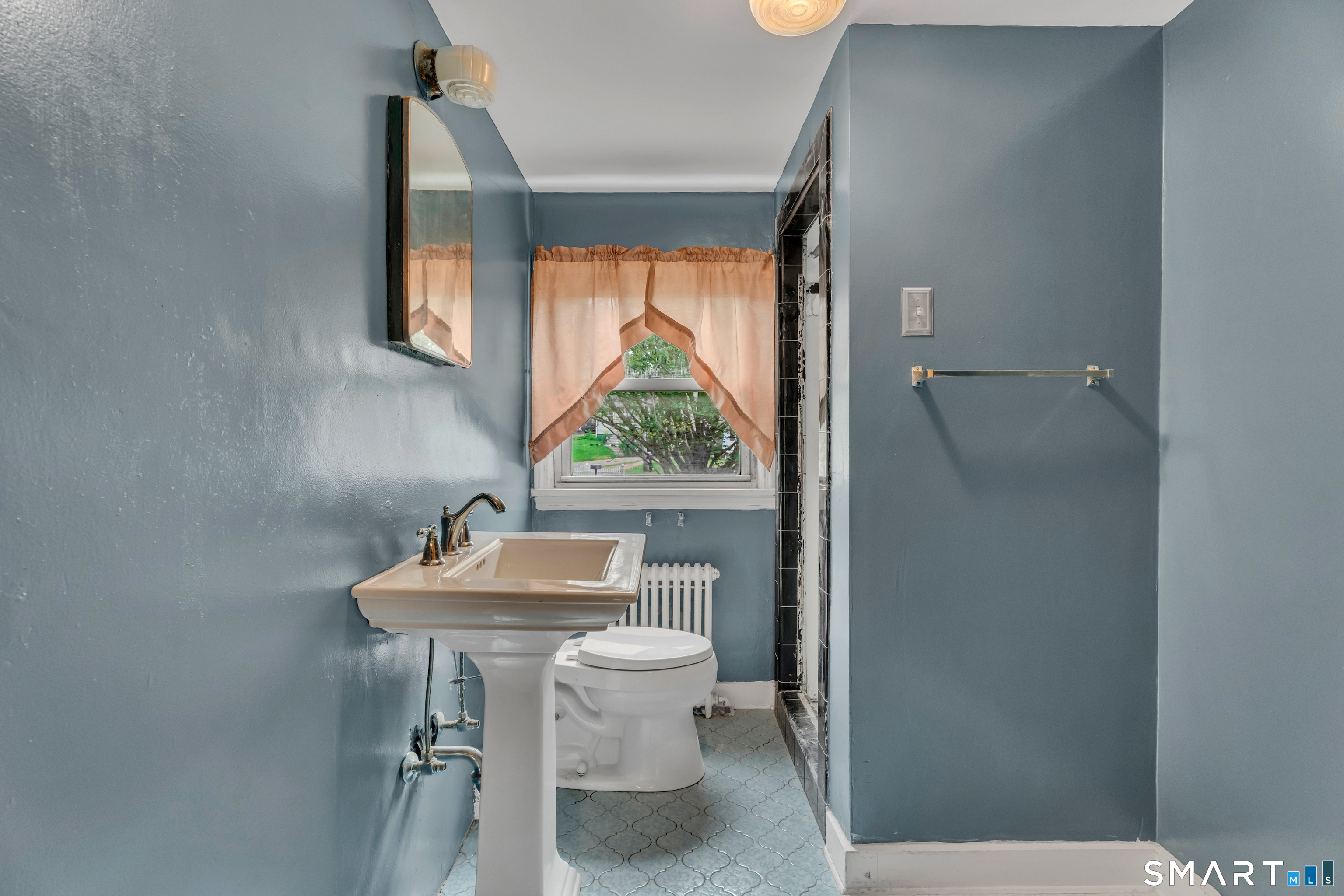 599 Laurel Street East Haven CT 06512