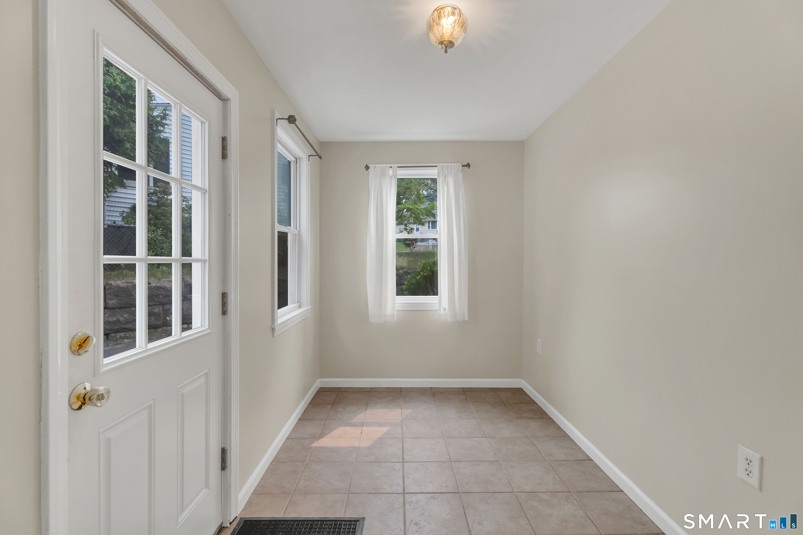 599 Laurel Street East Haven CT 06512