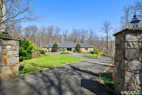 159 Long Close Road Stamford CT 06902