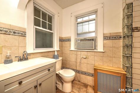 125 Glenridge East Road Stratford CT 06614