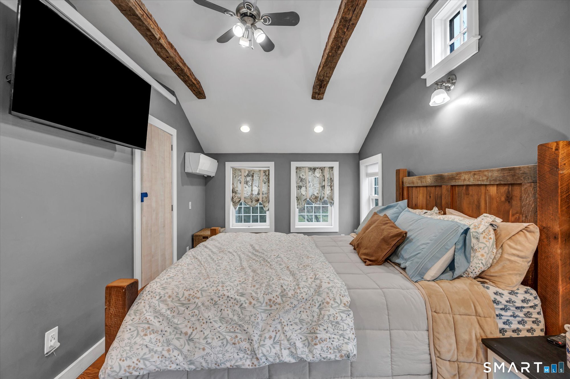566 Maple Street Litchfield CT 06759