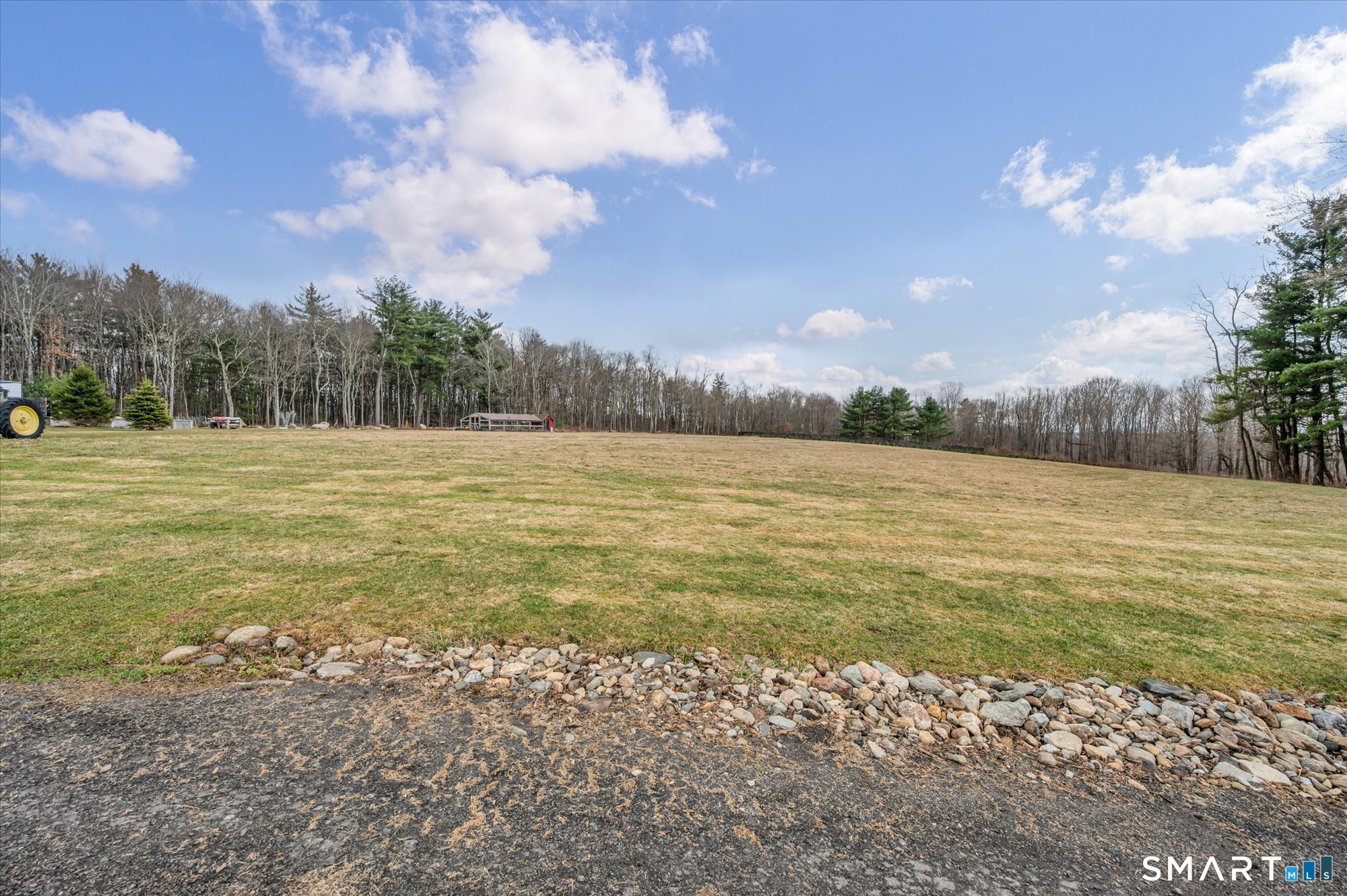 566 Maple Street Litchfield CT 06759
