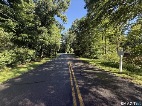 215 Old Woodbury Road Southbury CT 06488