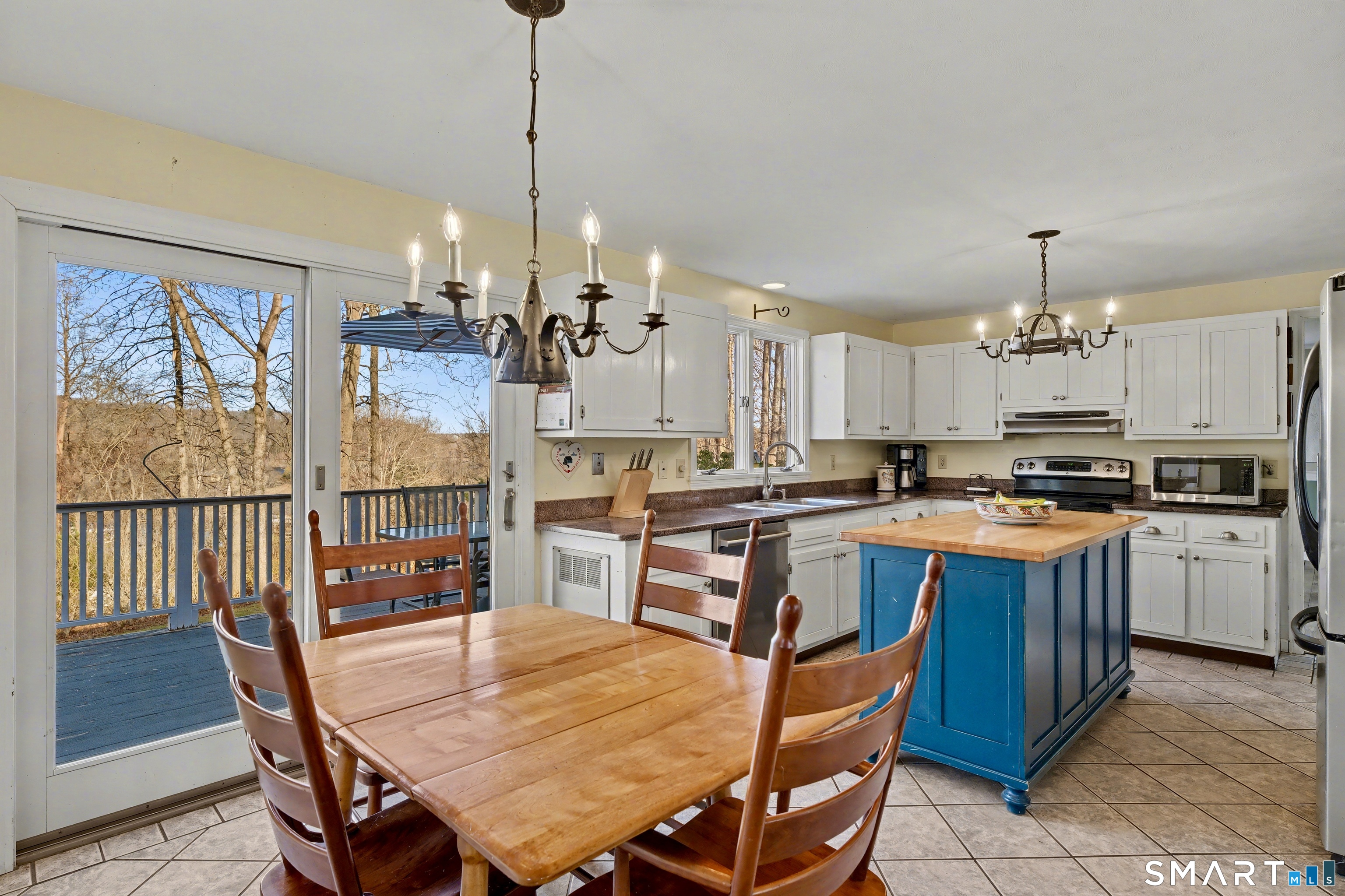 226 Middlesex Avenue Chester CT 06412