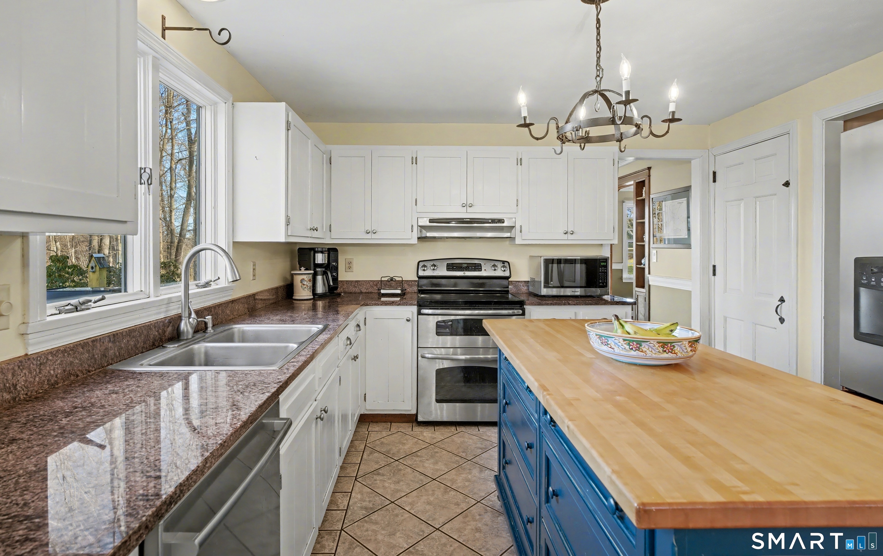 226 Middlesex Avenue Chester CT 06412