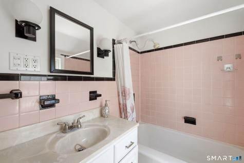 31 Birchwood Road East Hartford CT 06118