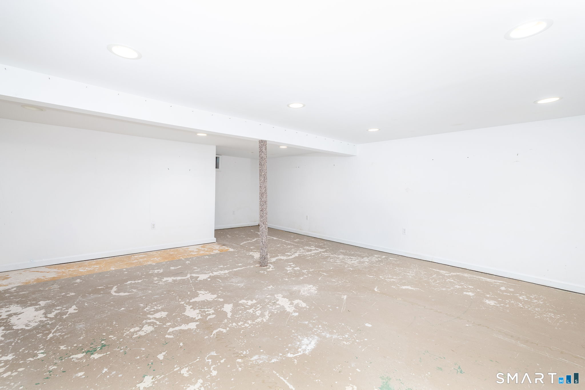 44 West District Road Farmington CT 06085