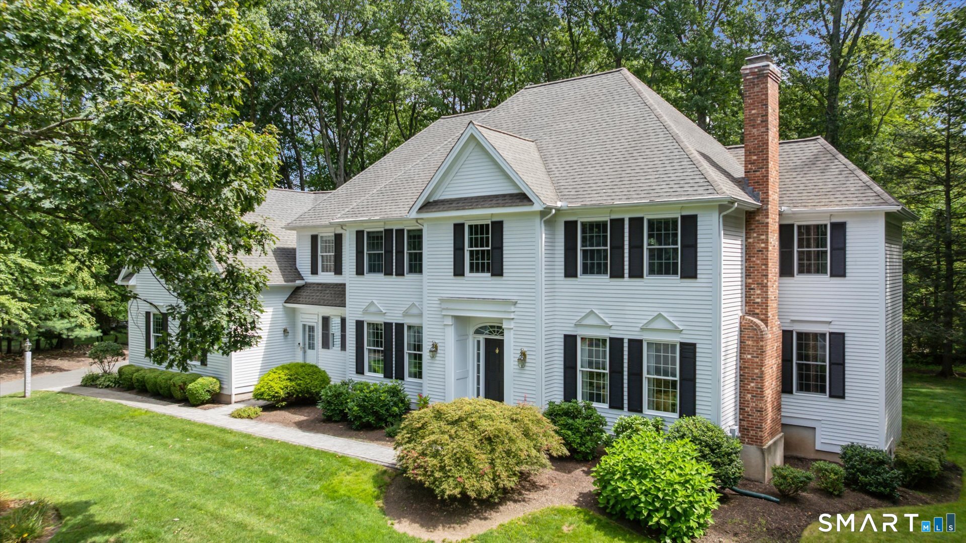 7 School House Lane Simsbury CT 06070