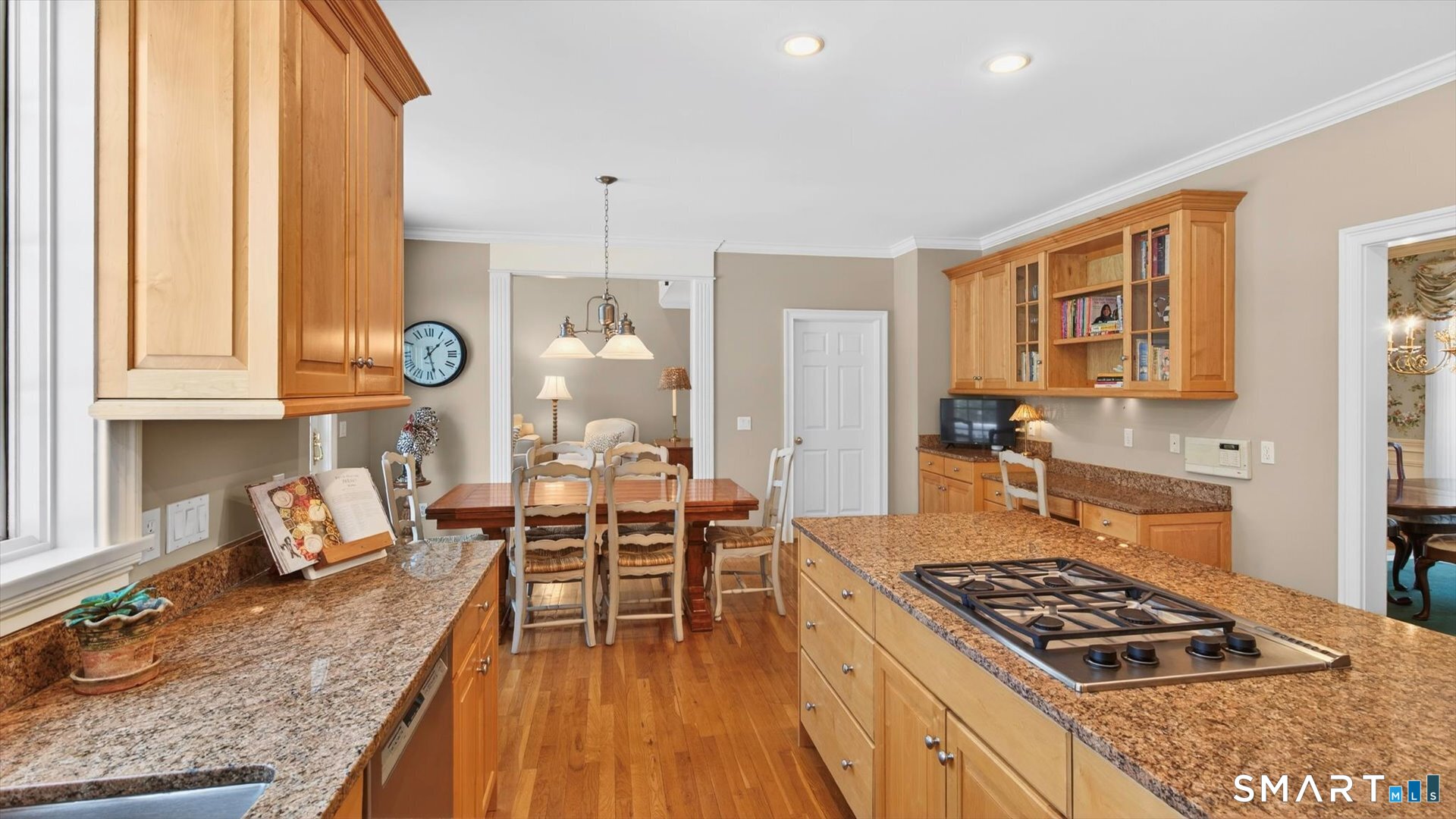 7 School House Lane Simsbury CT 06070