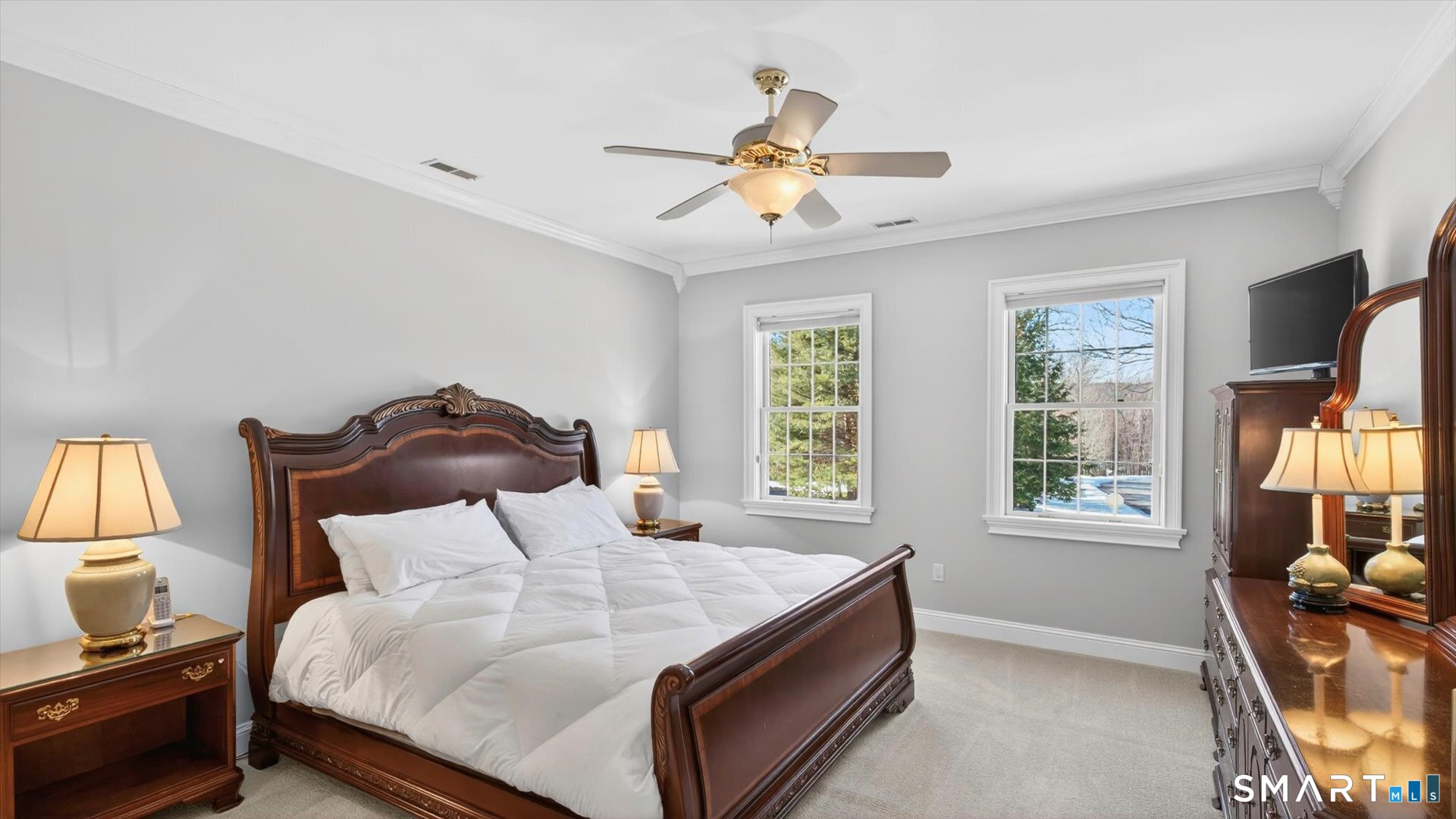 7 School House Lane Simsbury CT 06070