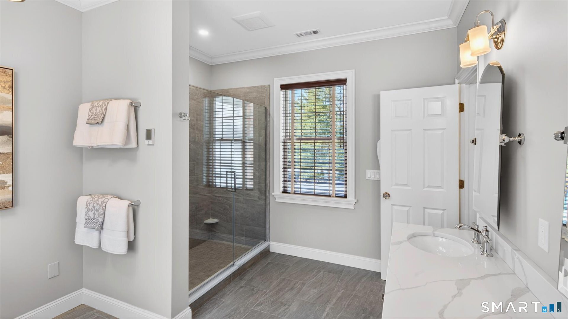 7 School House Lane Simsbury CT 06070