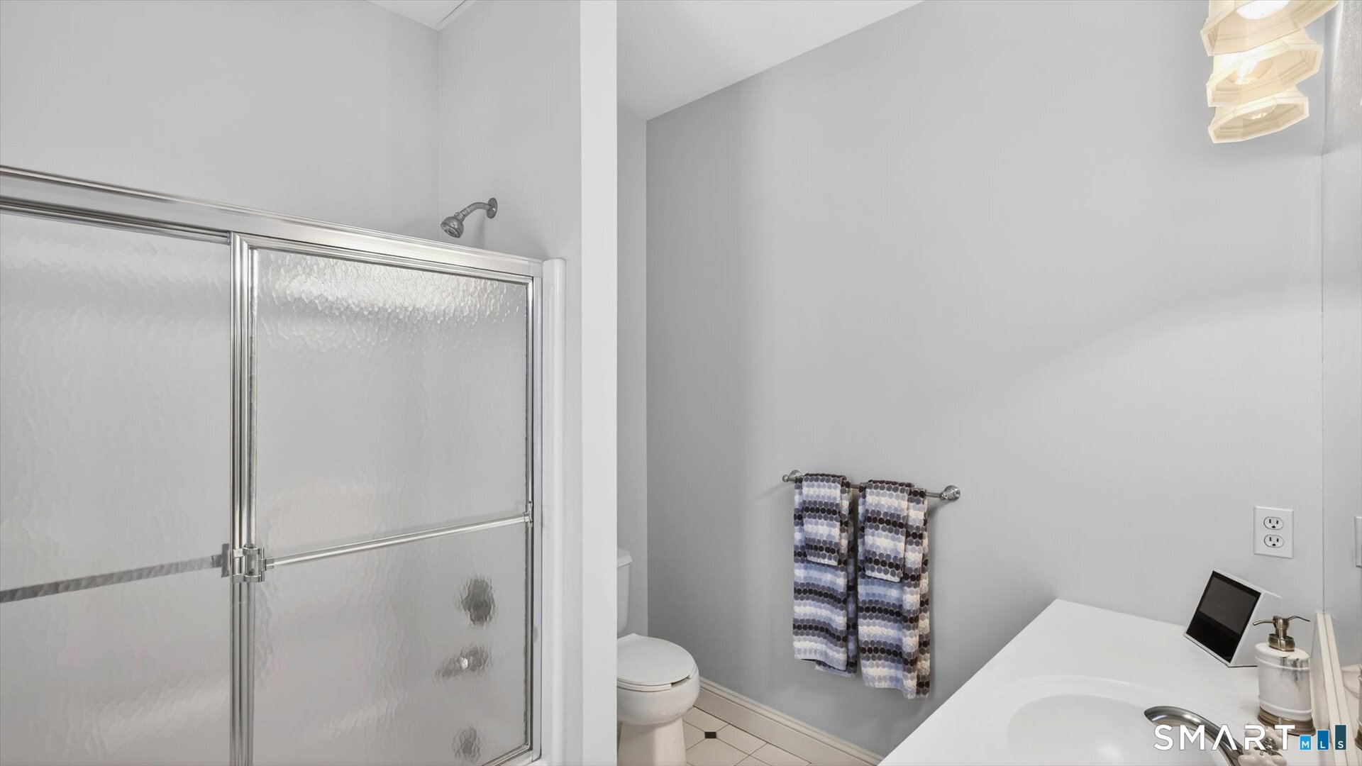 7 School House Lane Simsbury CT 06070