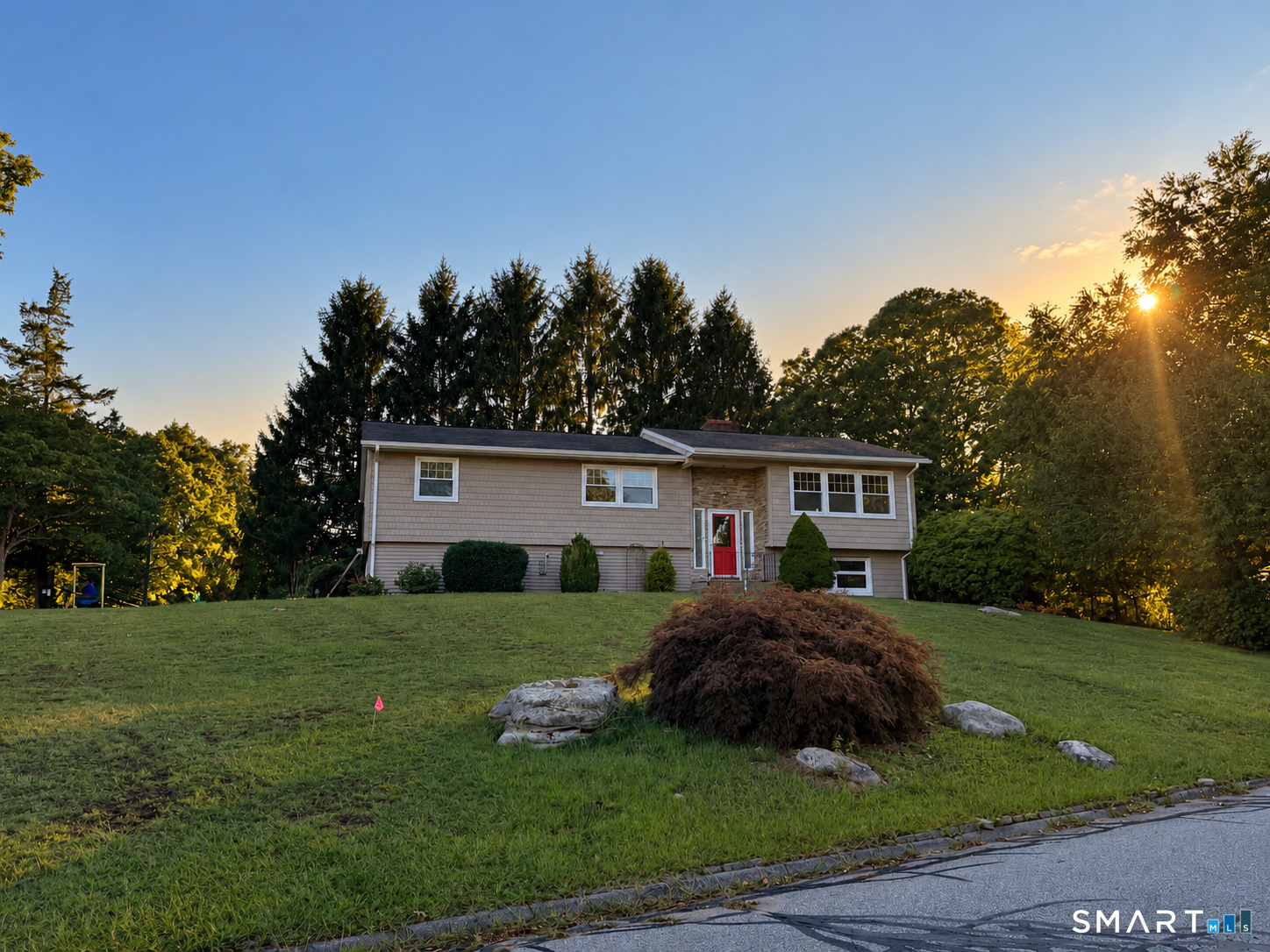 18 Overlook Road Ledyard CT 06335