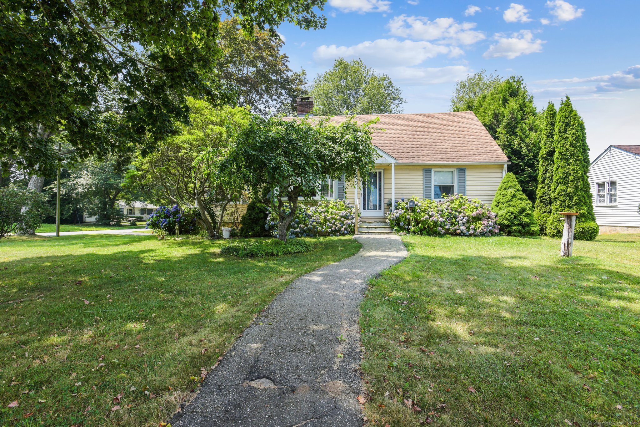 43 Eastwood Road Groton CT 06340