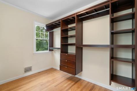 360 Westford Drive Fairfield CT 06890