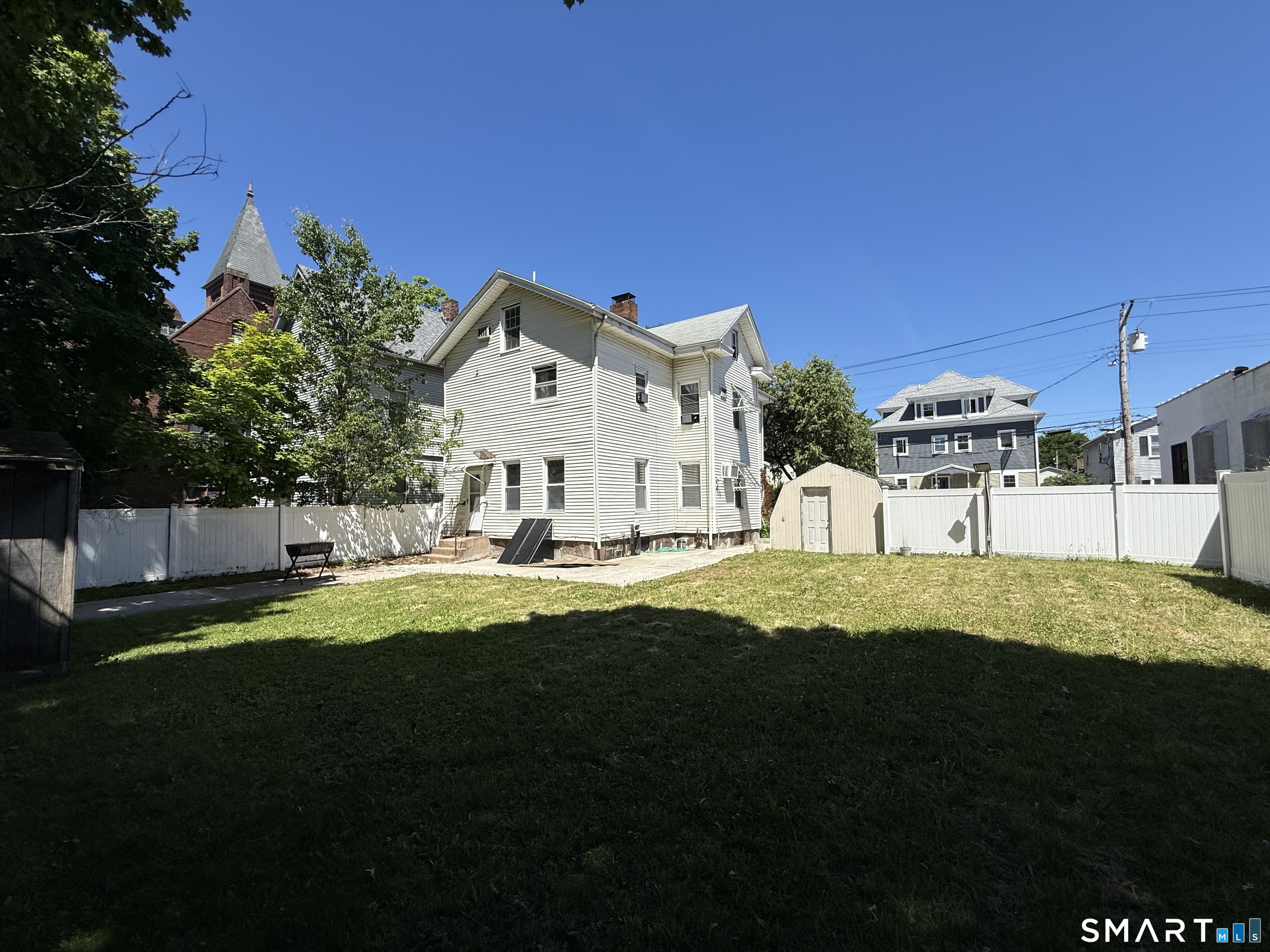 228 Portsea Street New Haven CT 06519
