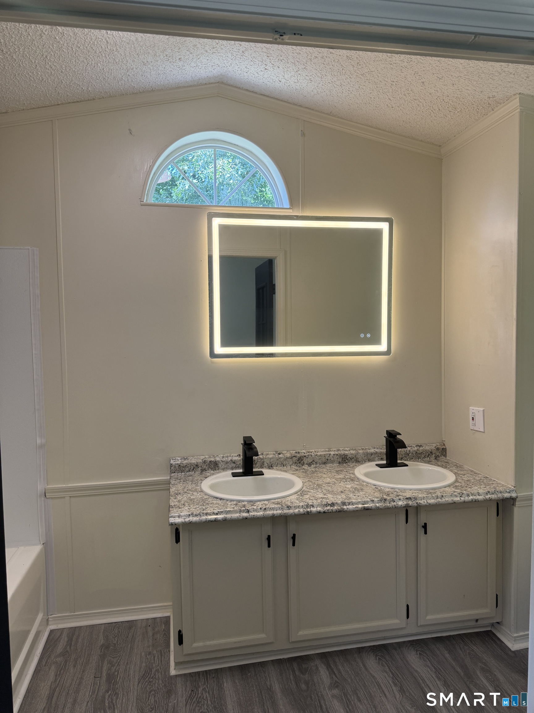 130 Williams Road Montville CT 06370