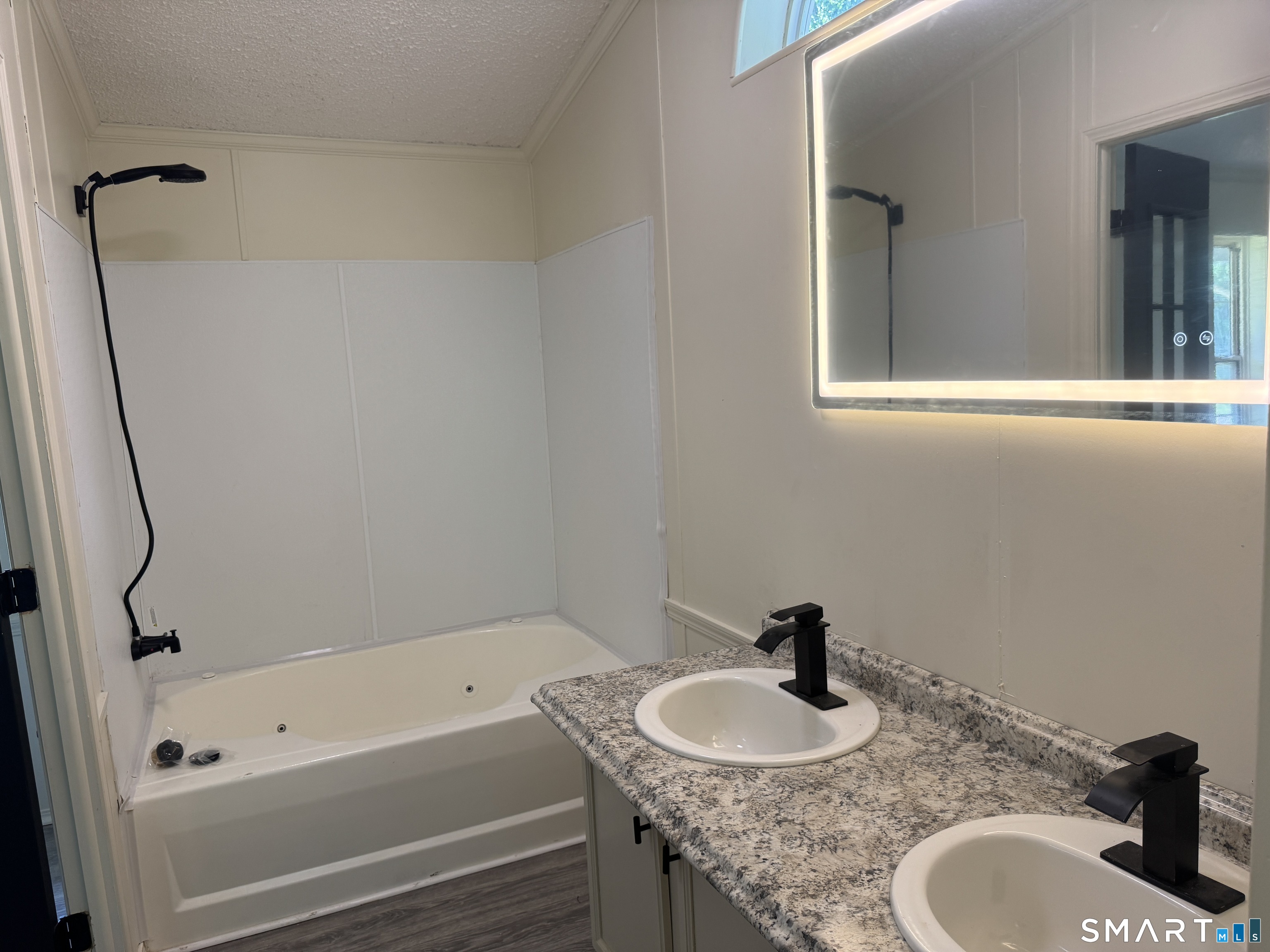 130 Williams Road Montville CT 06370
