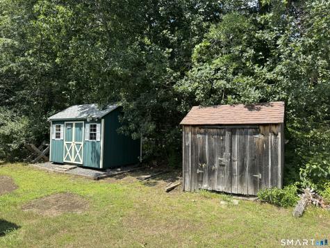 130 Williams Road Montville CT 06370