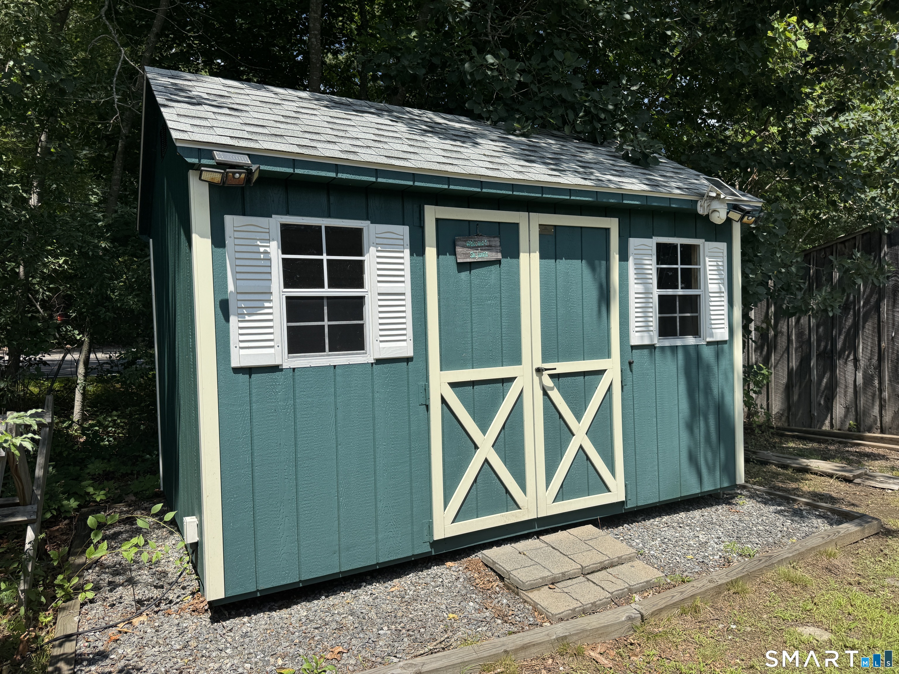130 Williams Road Montville CT 06370