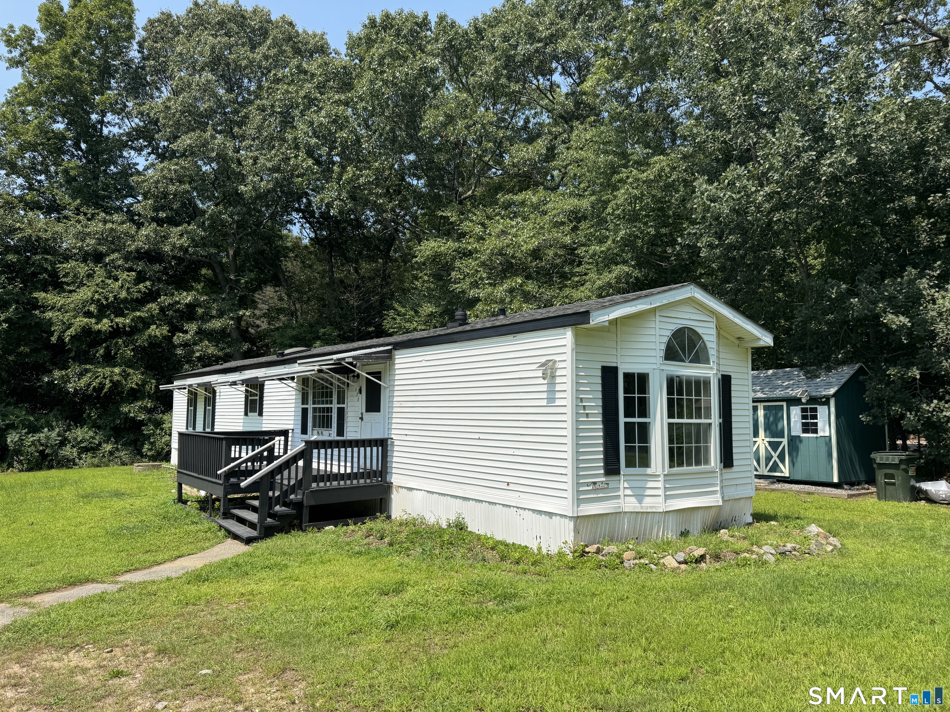 130 Williams Road Montville CT 06370