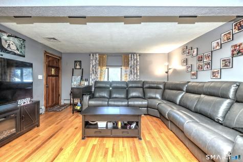 312 Old Point Road Milford CT 06460