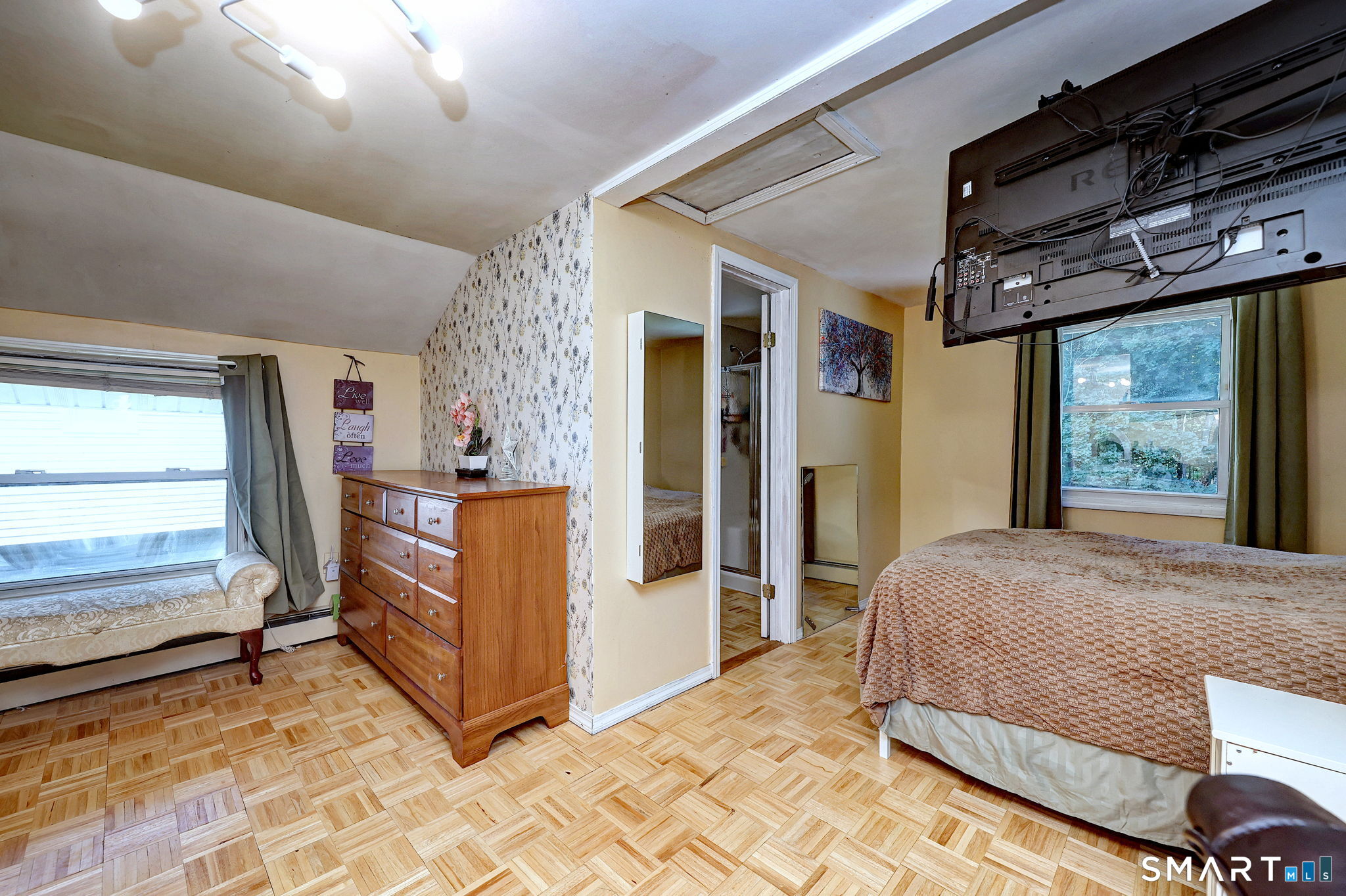 312 Old Point Road Milford CT 06460