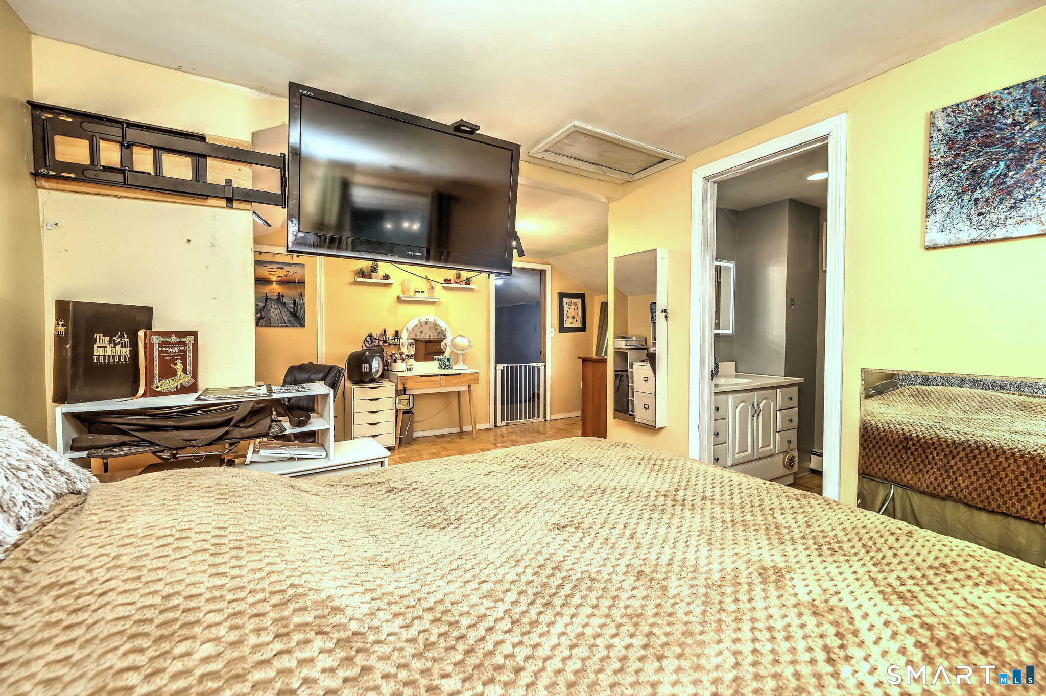 312 Old Point Road Milford CT 06460