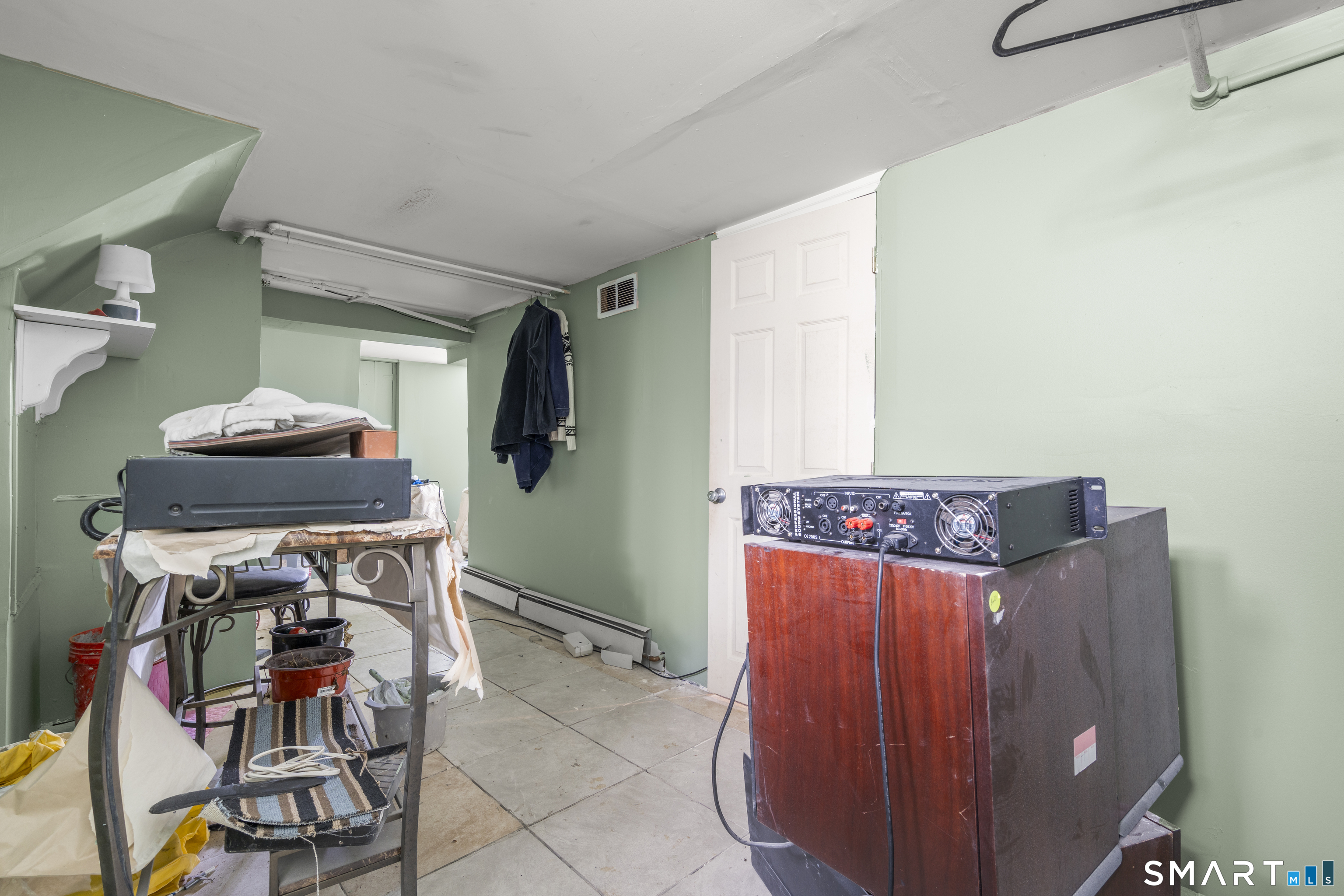61 Elmer Street East Hartford CT 06108