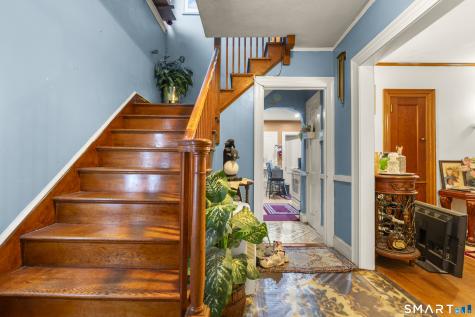61 Elmer Street East Hartford CT 06108