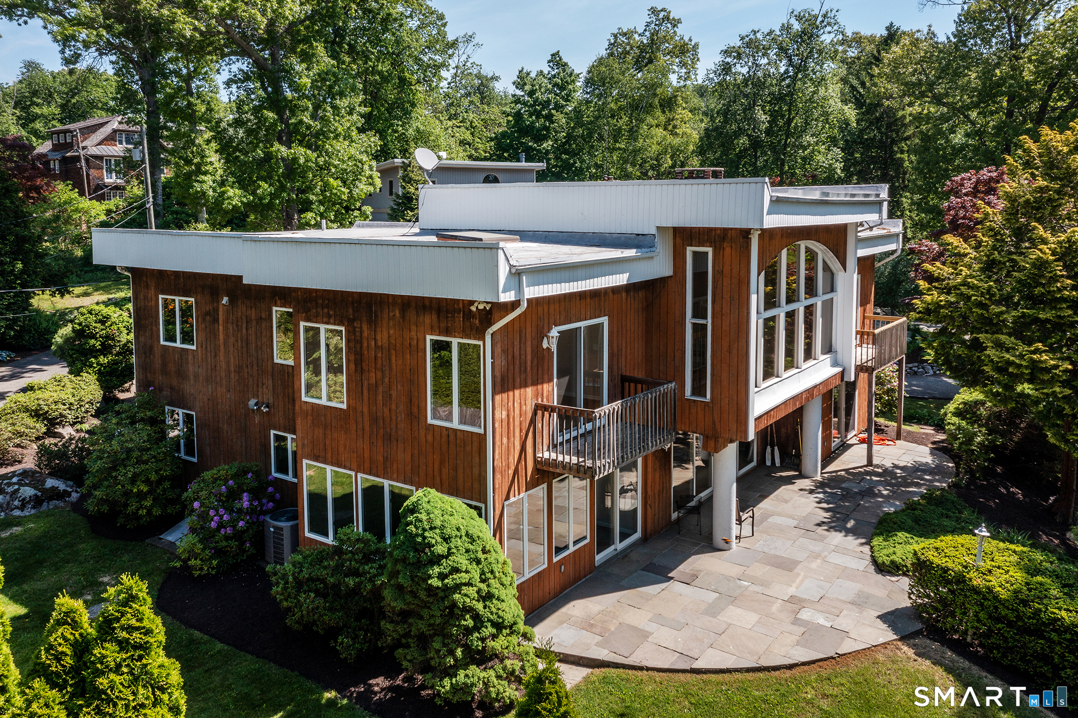 9 Oak Point Club New Milford CT 06776