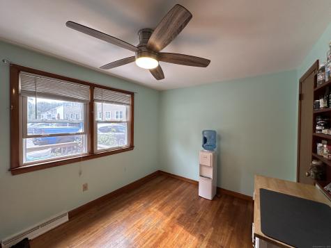 78 Corey Lane East Lyme CT 06357