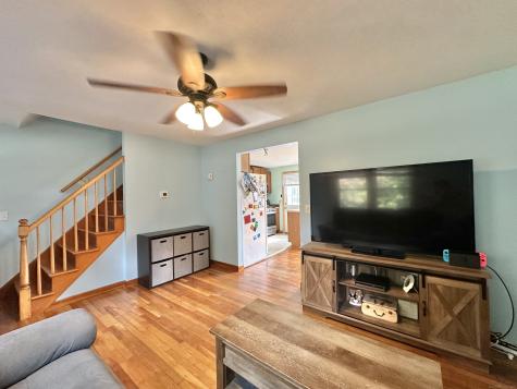 78 Corey Lane East Lyme CT 06357