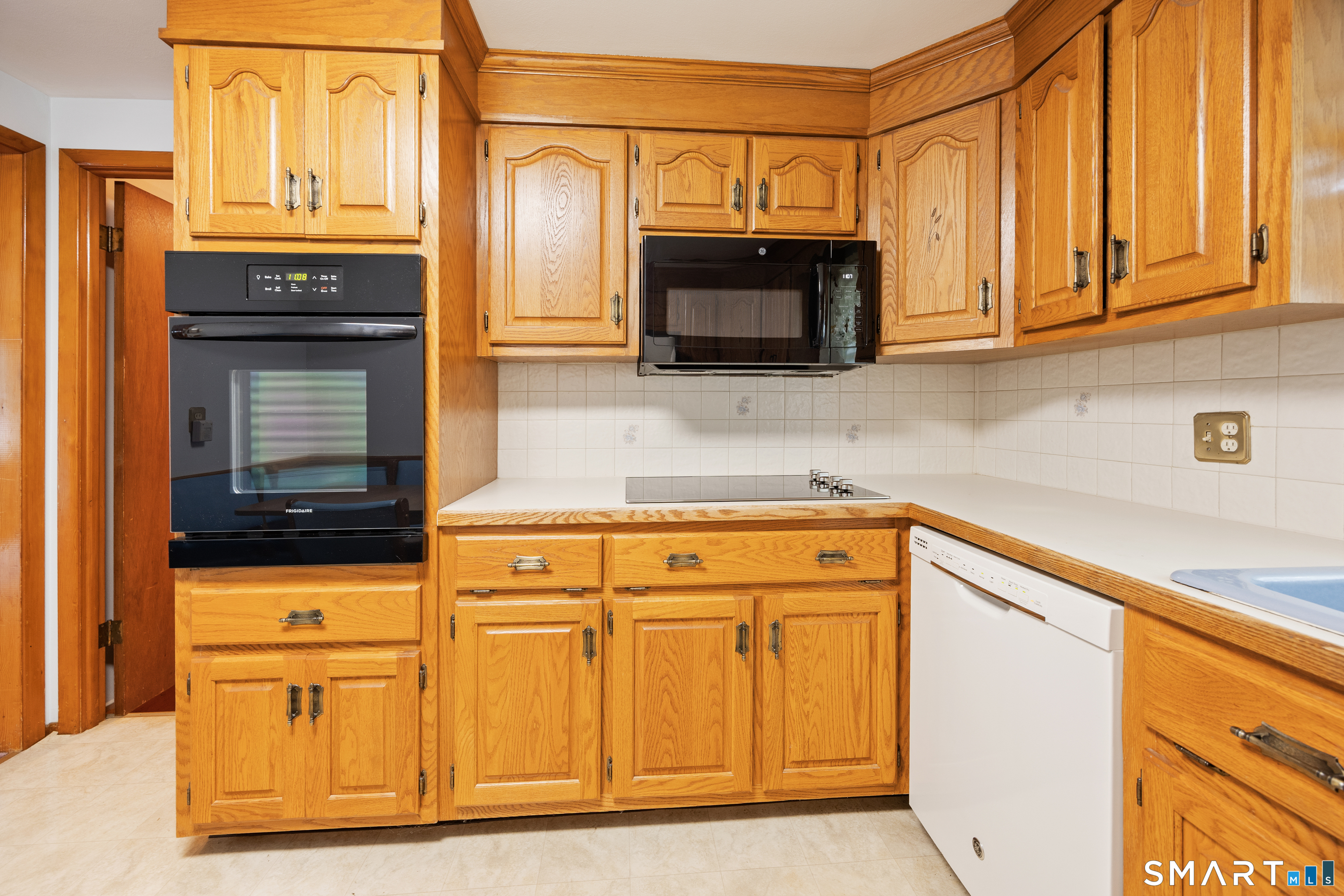 138 Magee Drive Hamden CT 06514