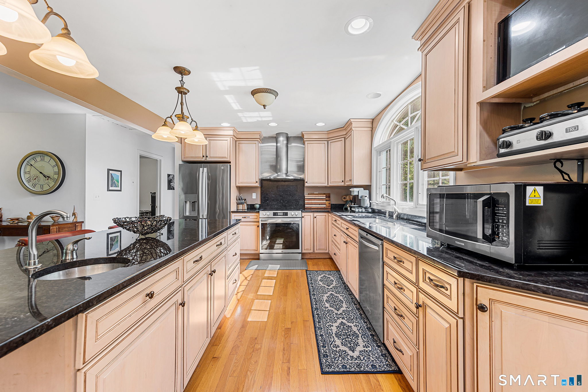 650 Racebrook Road Orange CT 06477
