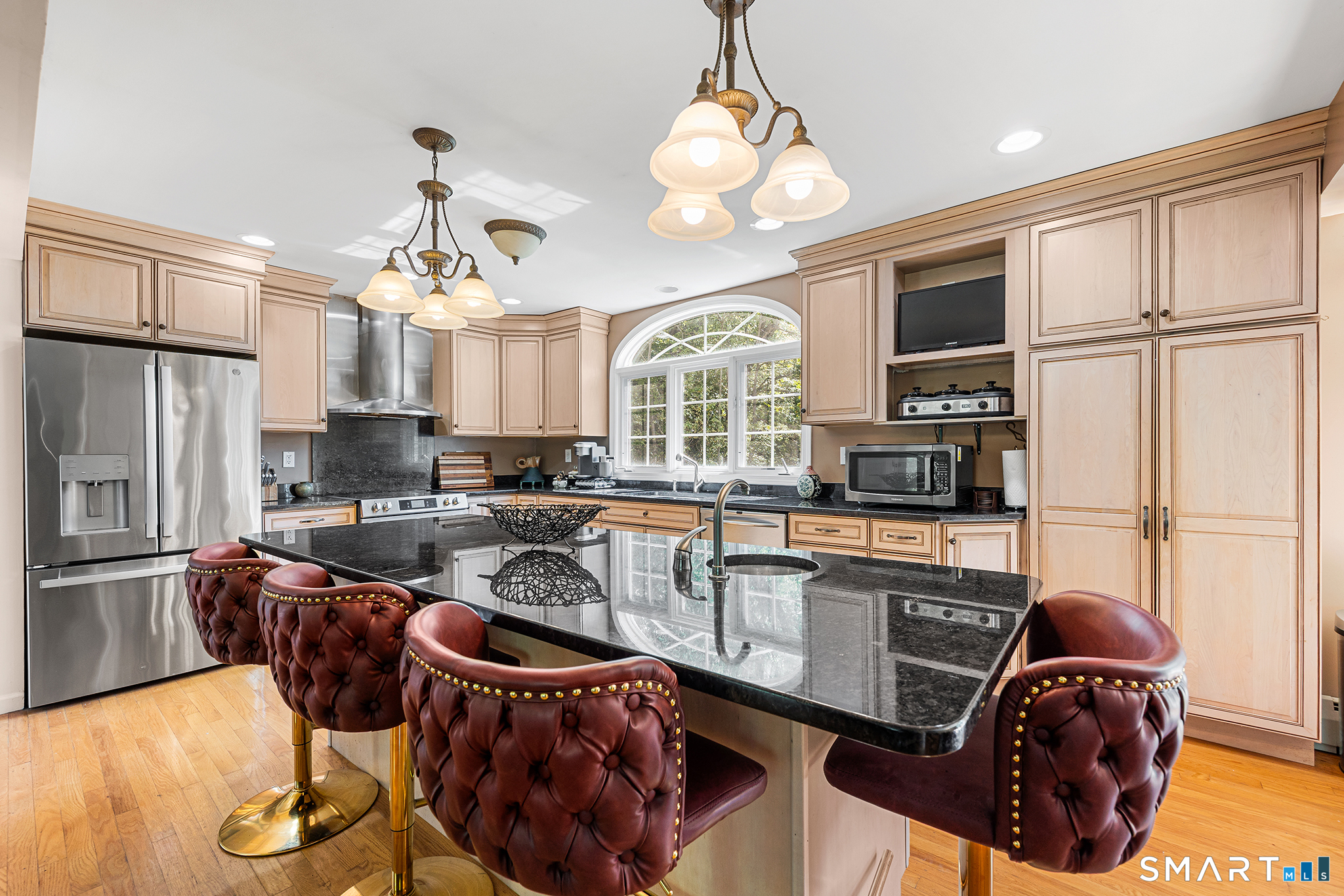 650 Racebrook Road Orange CT 06477