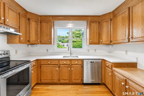41 Ocean View Avenue Groton CT 06355