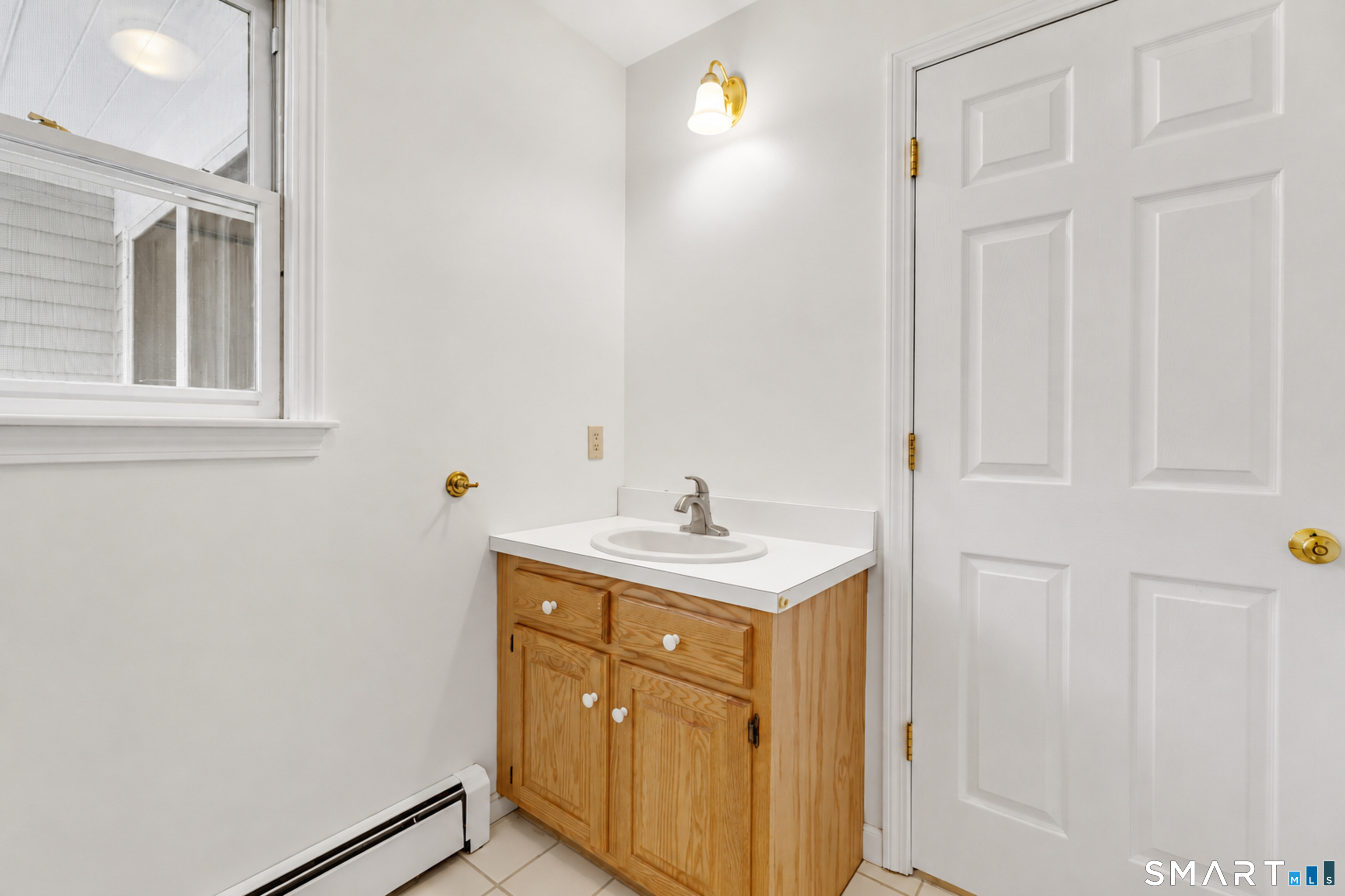41 Ocean View Avenue Groton CT 06355