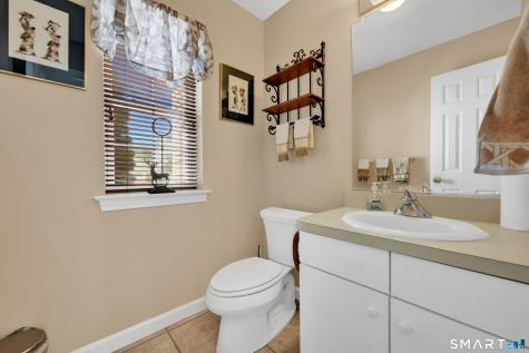 62 Greenview Terrace Middletown CT 06457