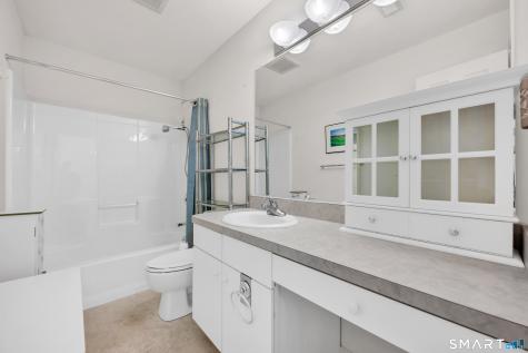 62 Greenview Terrace Middletown CT 06457