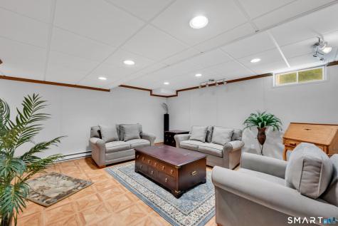 62 Greenview Terrace Middletown CT 06457