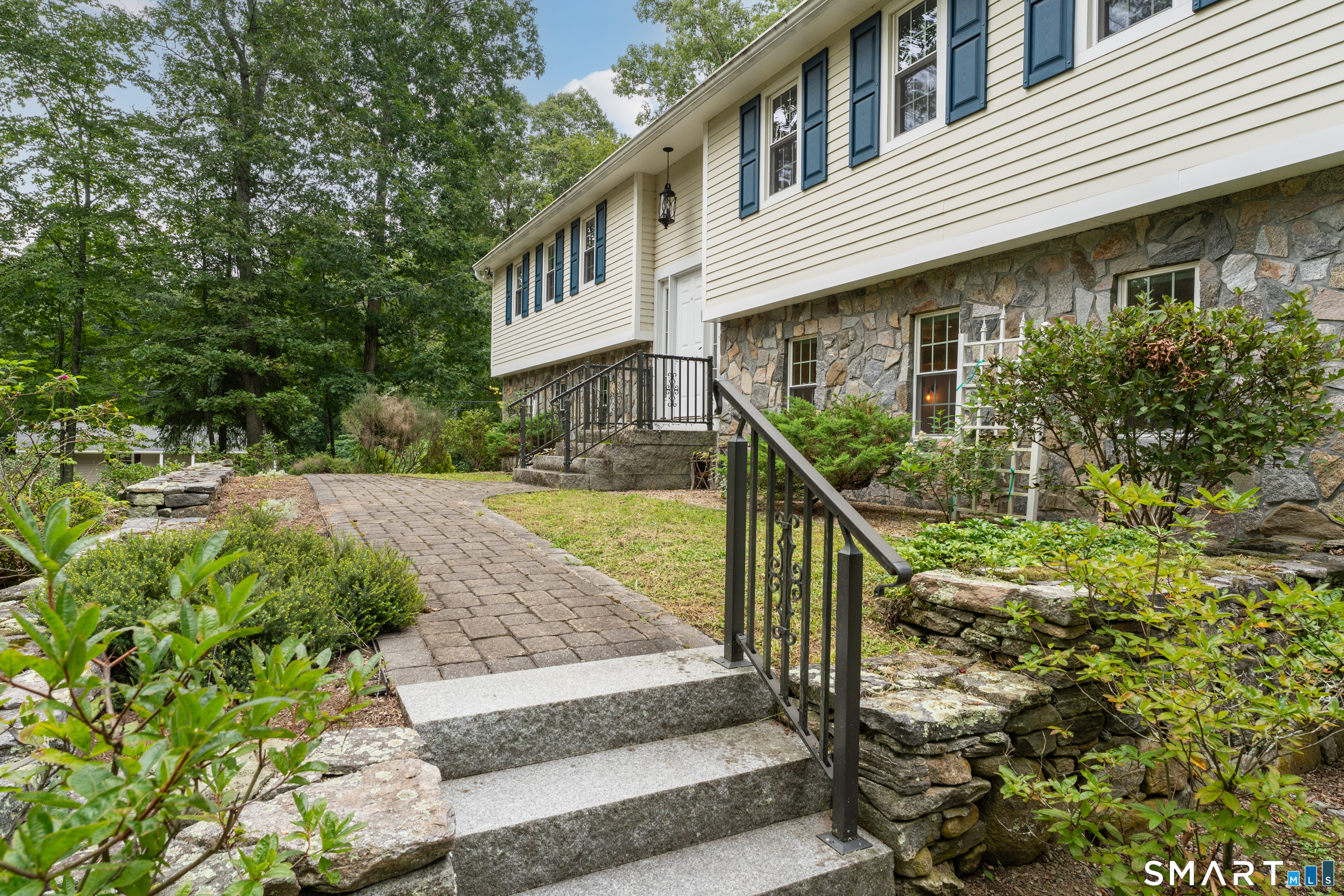 38 Church Lane Madison CT 06443