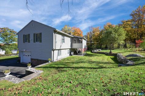 2 Ken Oaks Drive Danbury CT 06810