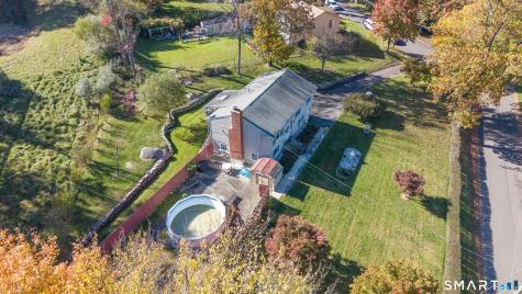 2 Ken Oaks Drive Danbury CT 06810