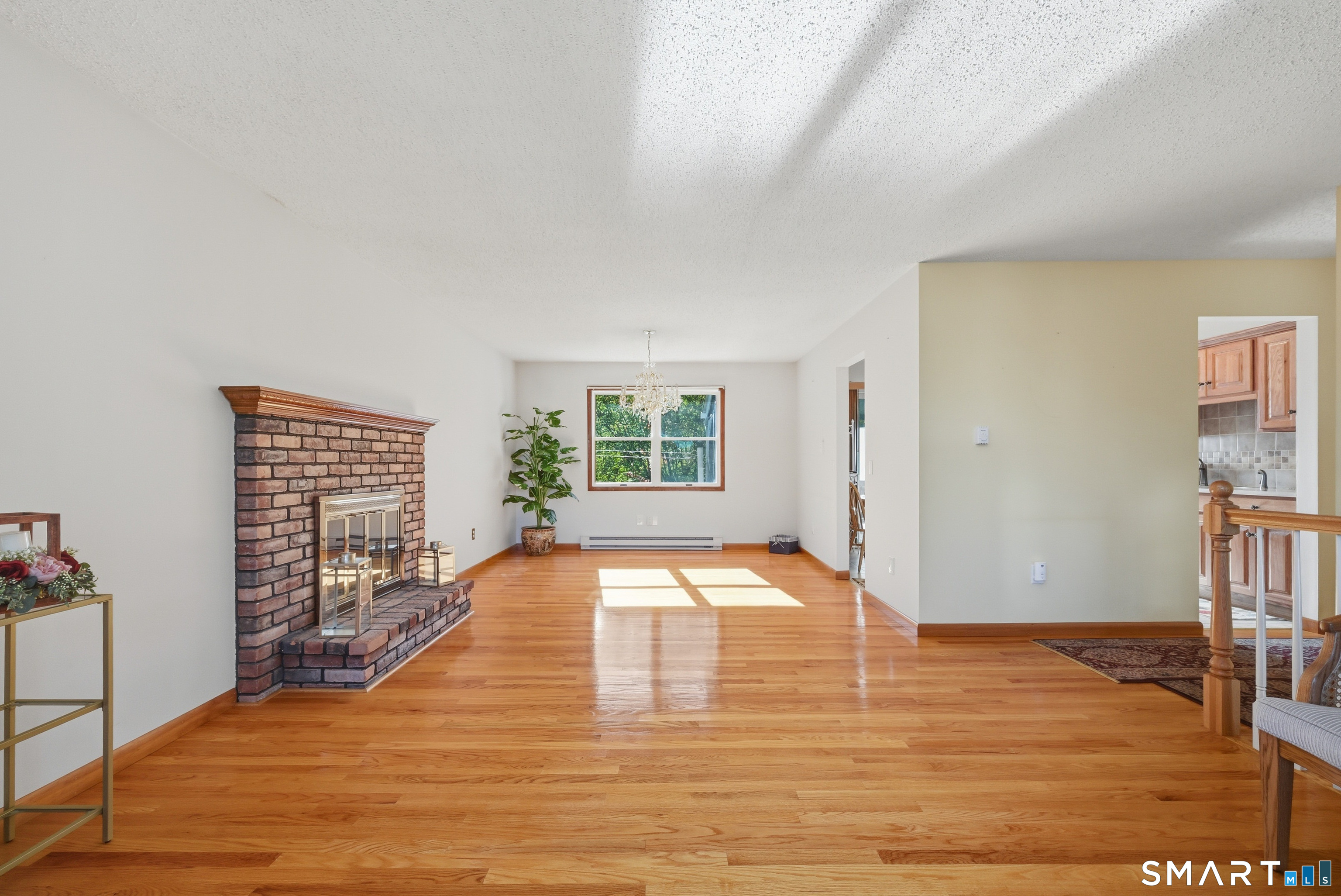2 Ken Oaks Drive Danbury CT 06810
