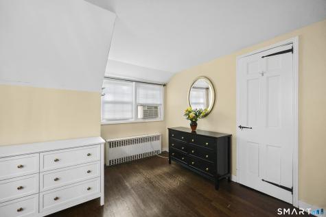 26 Fernbel Lane West Hartford CT 06107