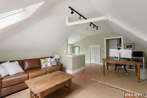 15 Sunset Terrace West Hartford CT 06107