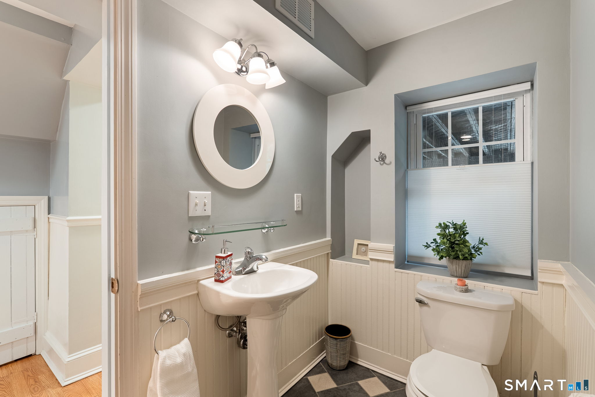 15 Sunset Terrace West Hartford CT 06107