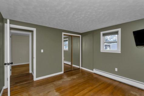 18 Hudson Street Enfield CT 06082